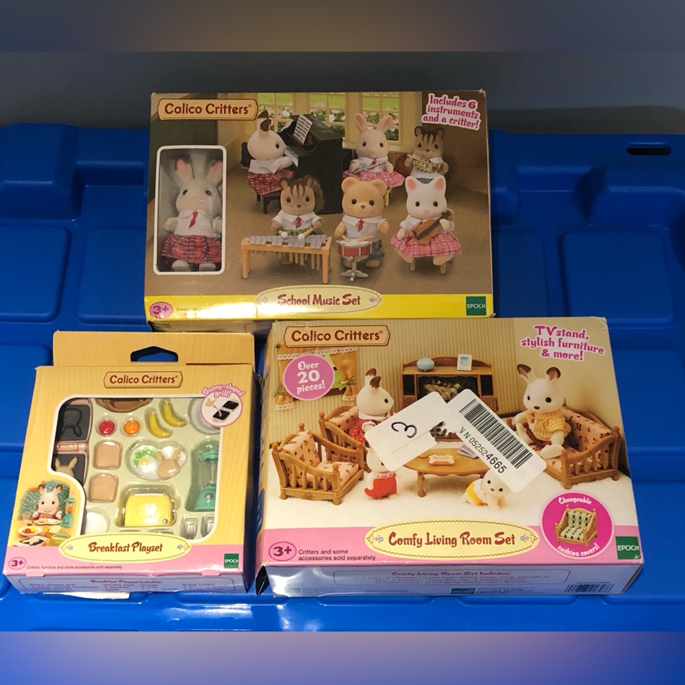 Calico Critters School Music, Comfy Living Room, Breakfast Play Sets